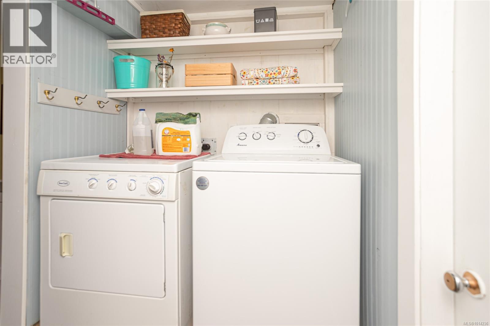 10695 Chemainus Rd, Saltair