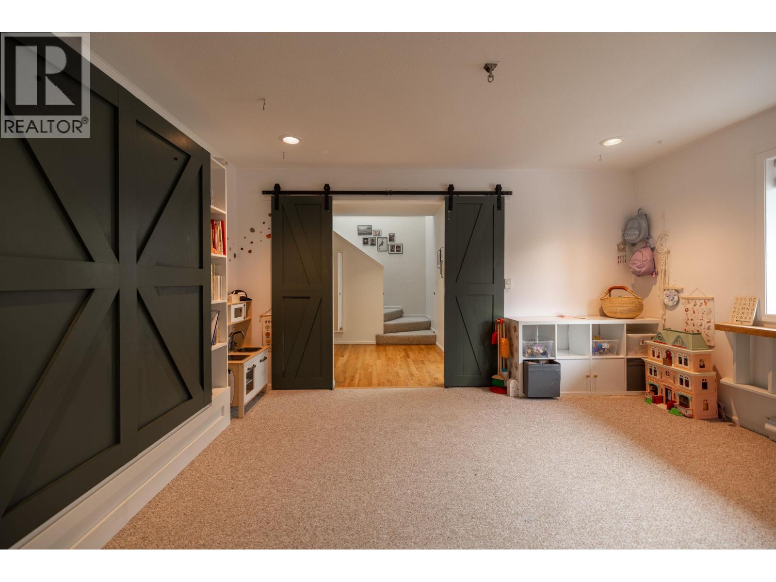 7 1158 CARMEL PLACE, Squamish