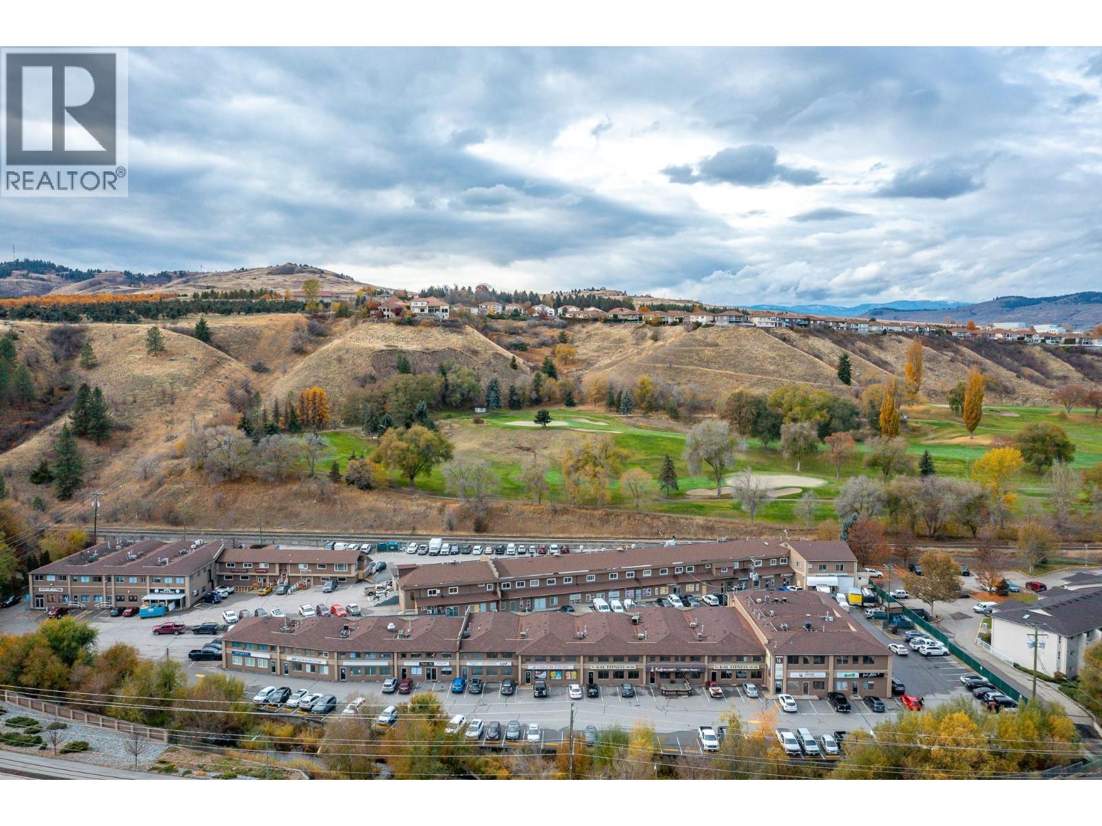 42, 43 100 Kalamalka Lake Road, Vernon