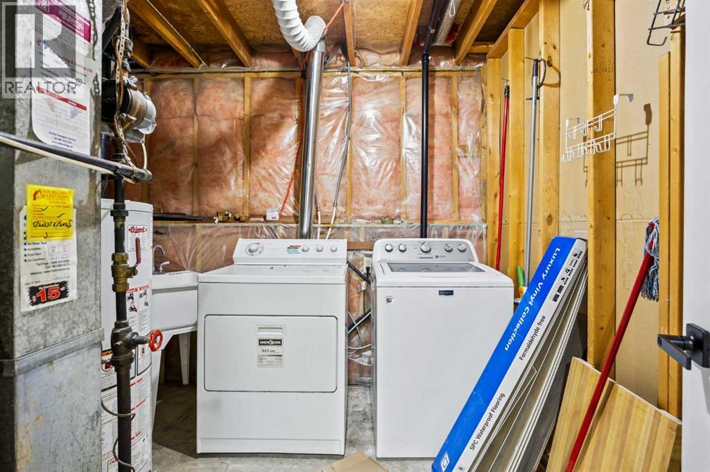 Single Family House Bi-level for Sale in  Falmere Way NE Falconridge Calgary 