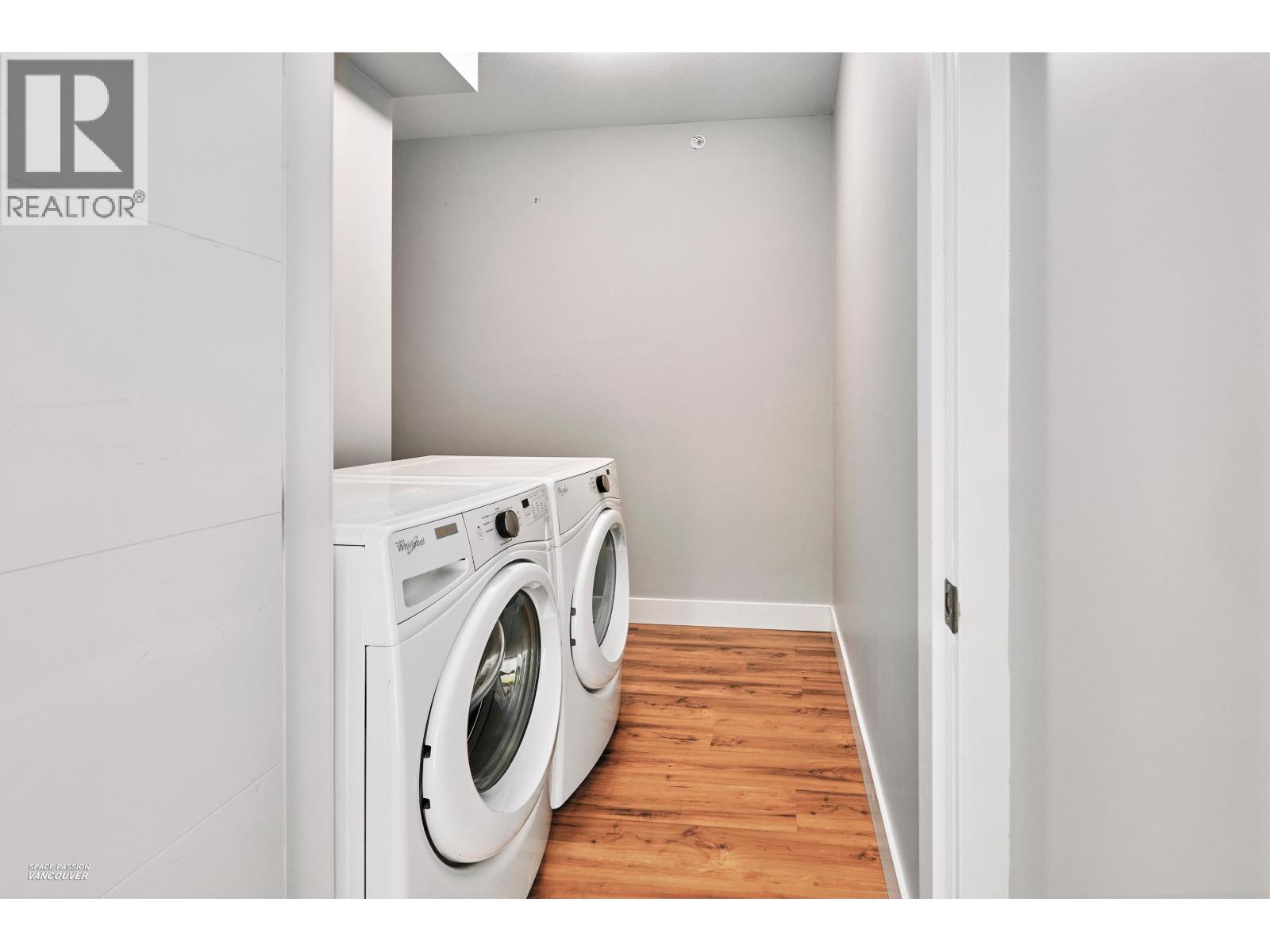 602 2495 WILSON AVENUE, Port Coquitlam