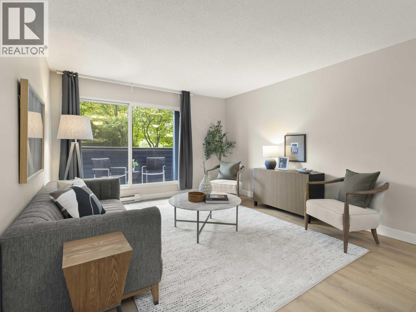 216 1990 W 6TH AVENUE - Photo 4 of 26, Vancouver, British Columbia