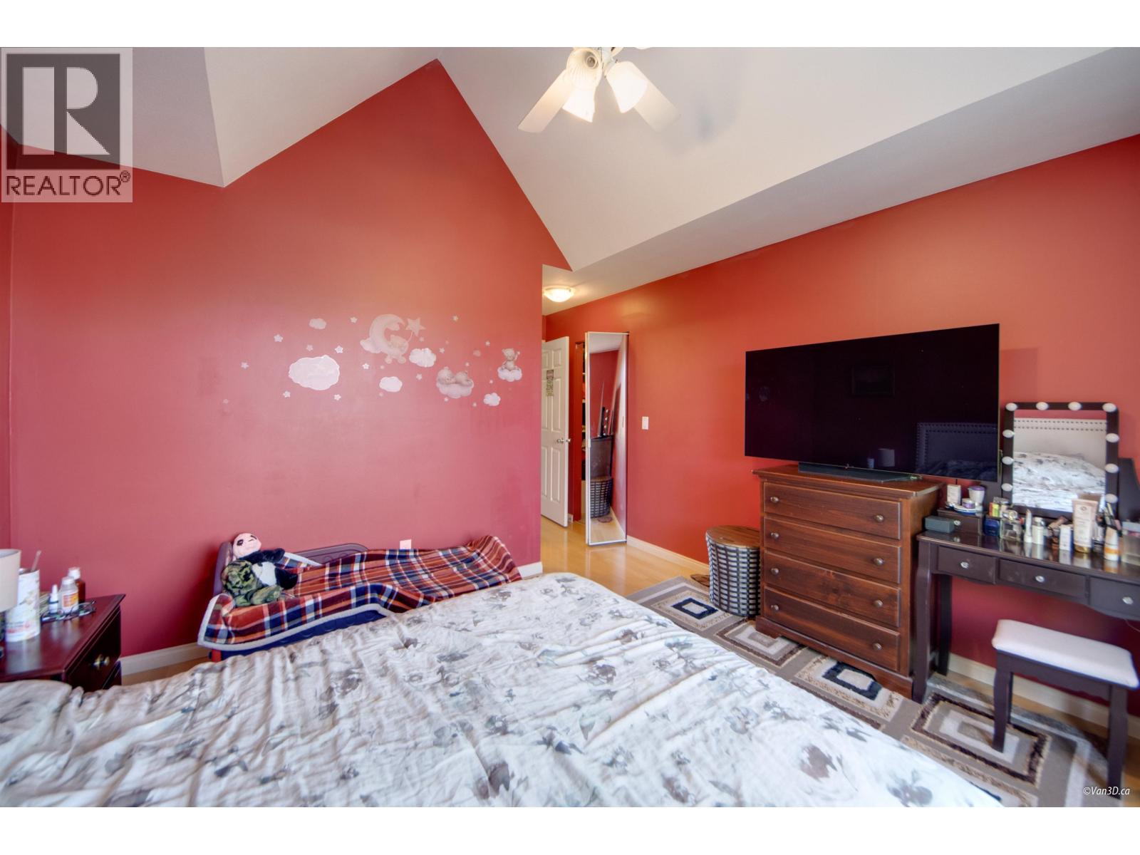 55 7488 MULBERRY PLACE, Burnaby