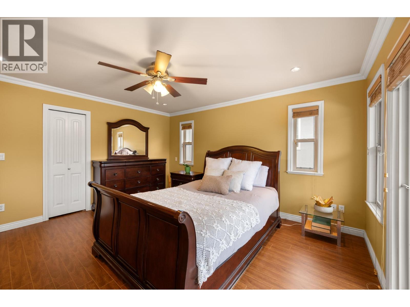 7058 PATTERSON AVENUE, Burnaby