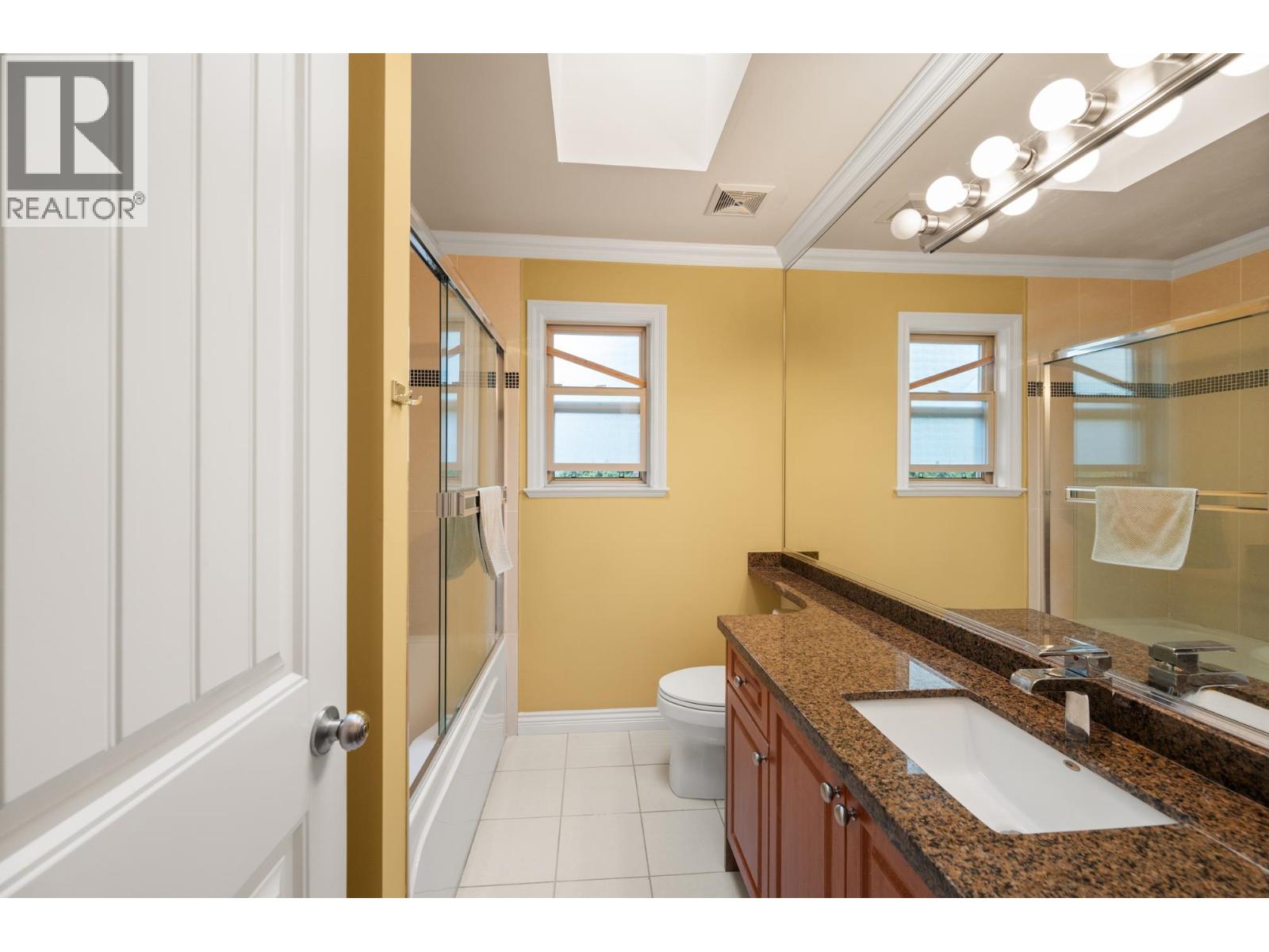 7058 PATTERSON AVENUE, Burnaby