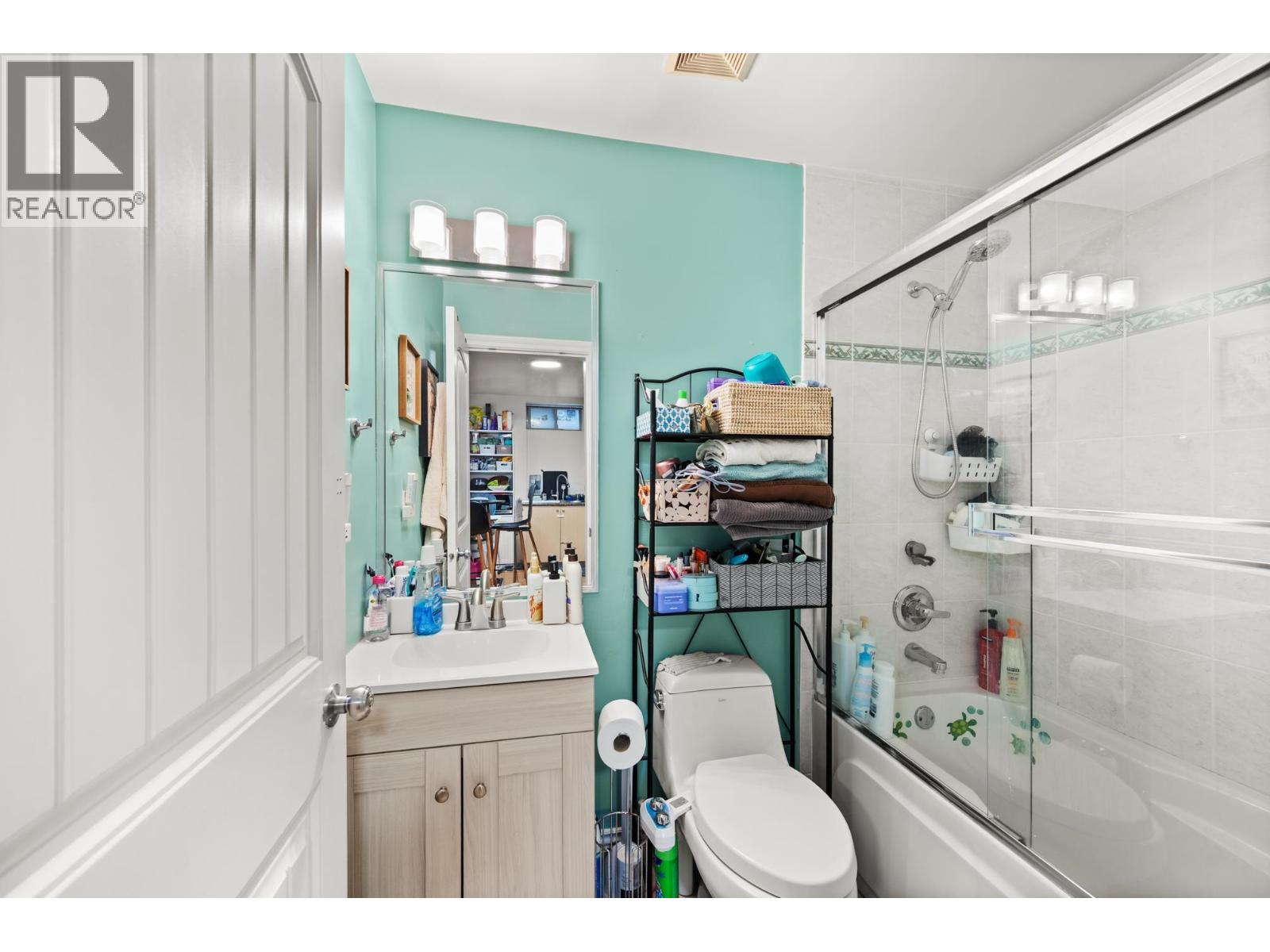 7058 PATTERSON AVENUE, Burnaby