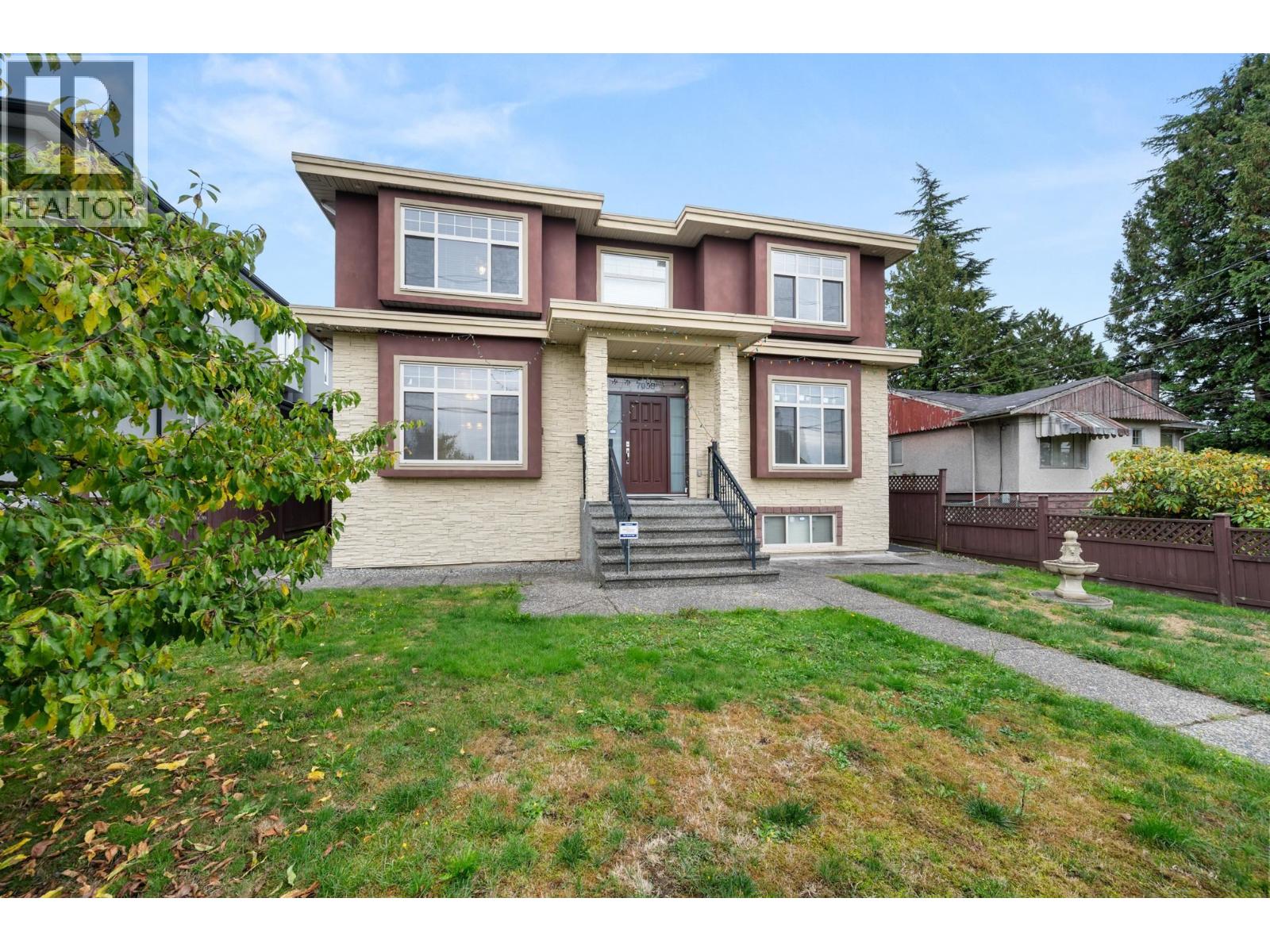 7058 PATTERSON AVENUE, Burnaby