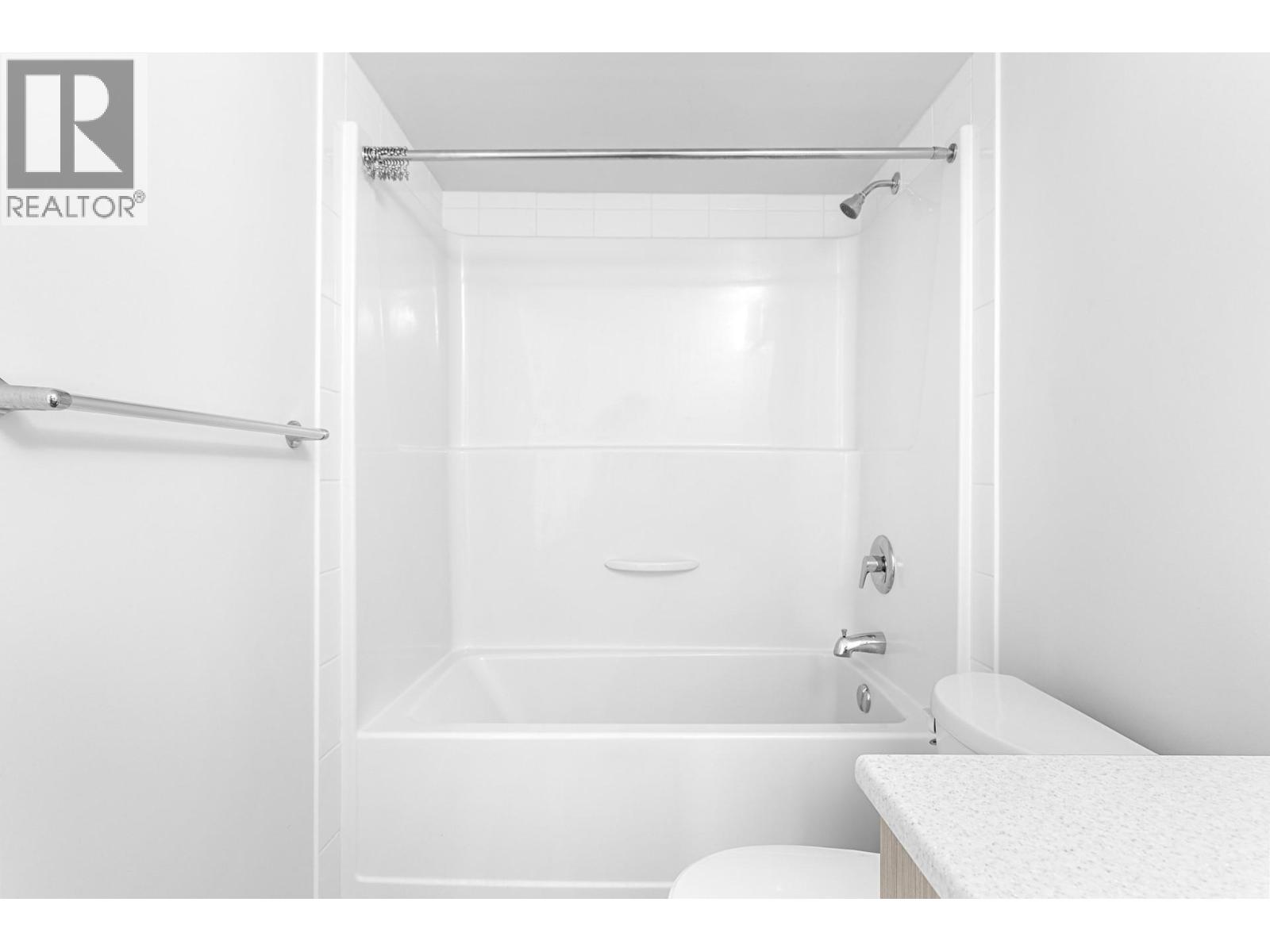 106 775 Academy Way, Kelowna