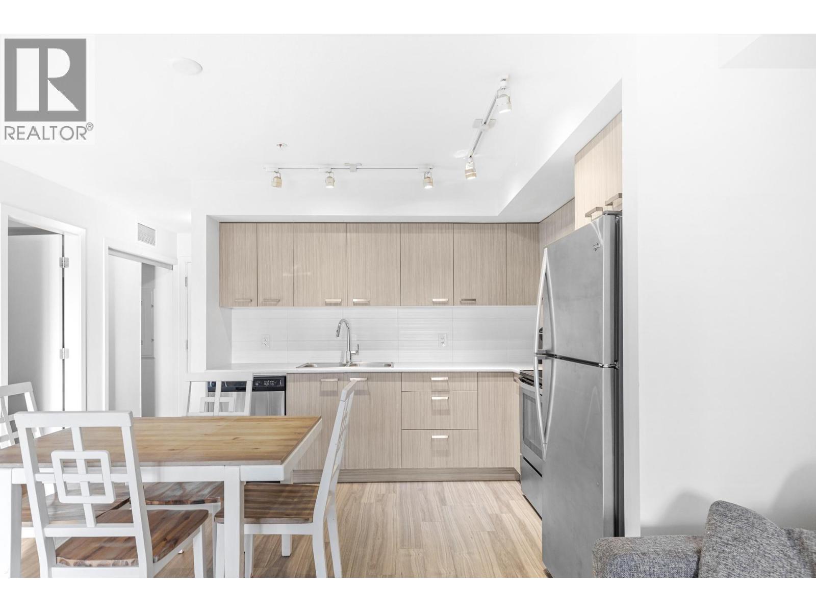 106 775 Academy Way, Kelowna