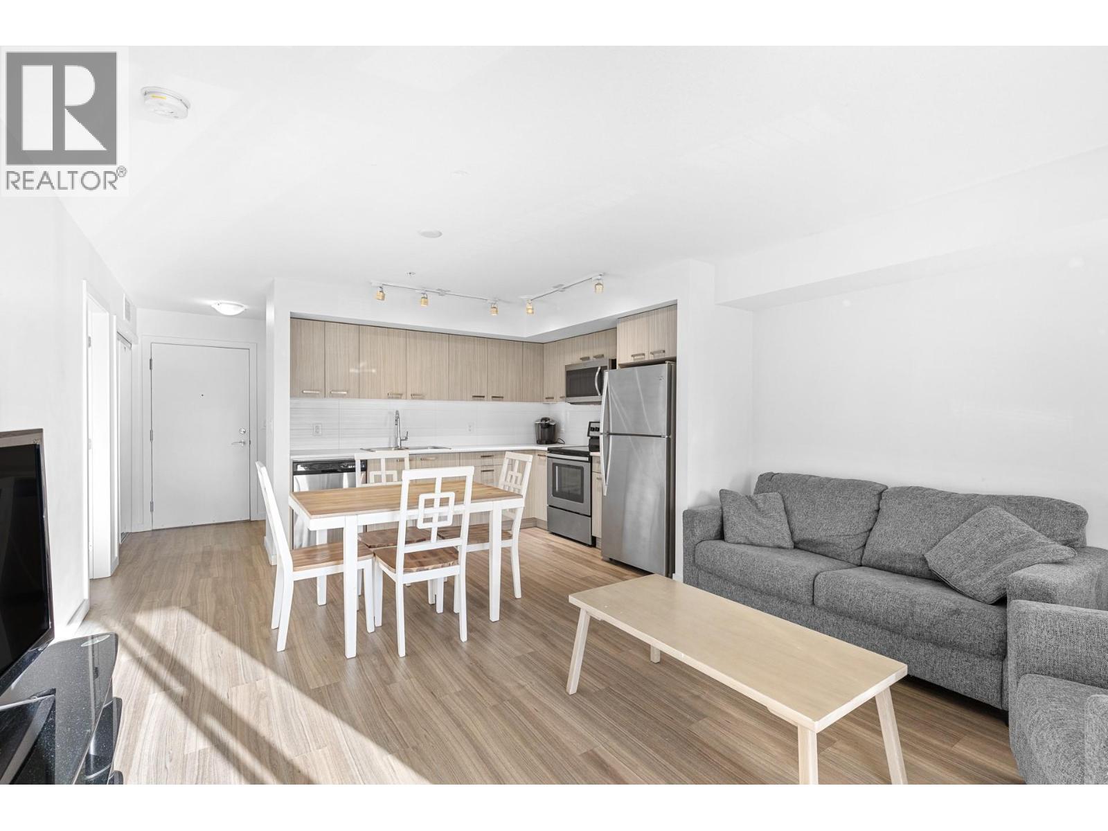 106 775 Academy Way, Kelowna