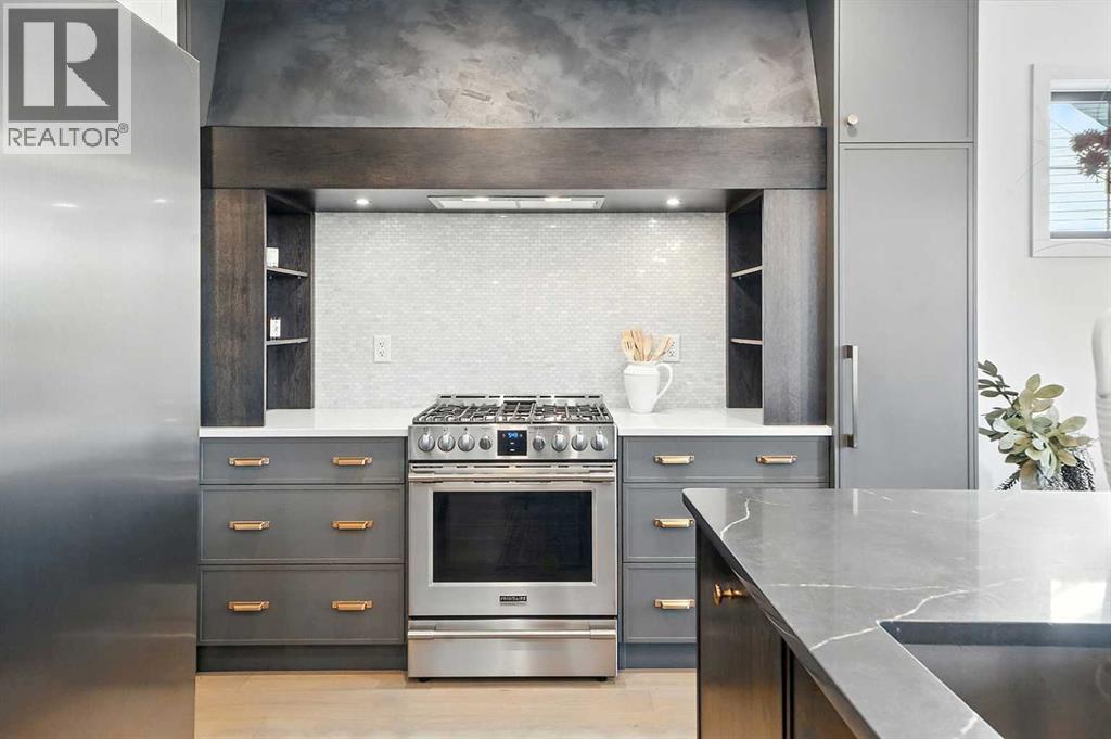 Single Family House for Sale in  Emerald Drive Evergreen Red Deer 