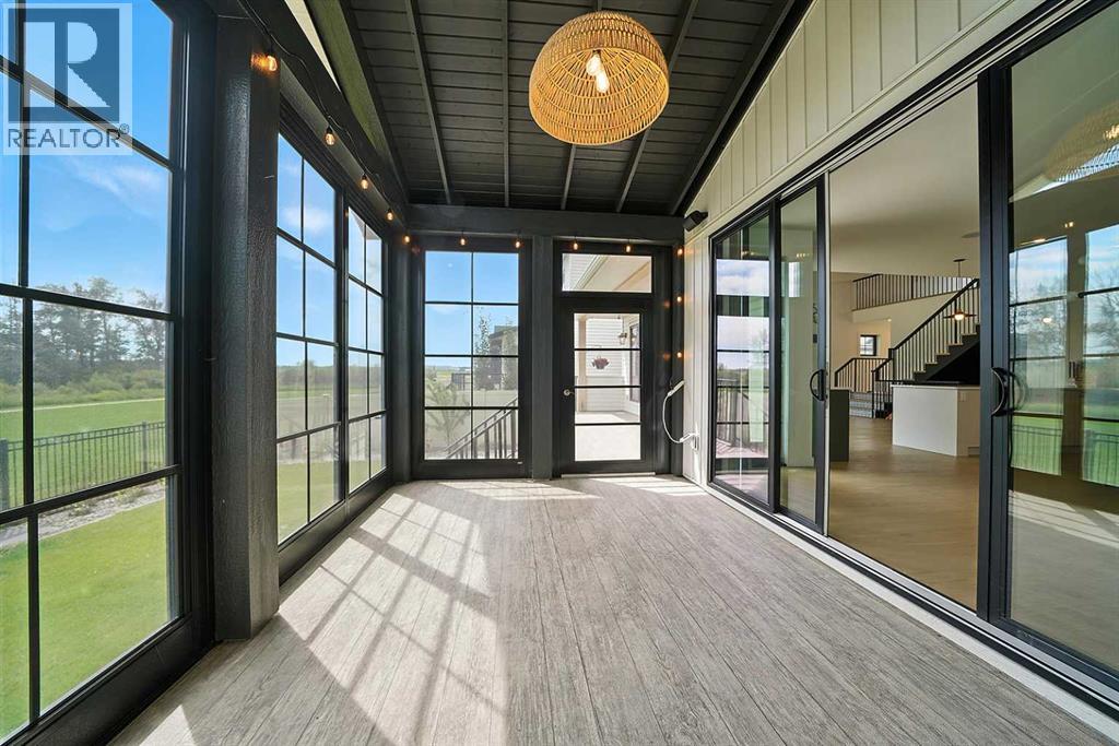 Single Family House for Sale in  Emerald Drive Evergreen Red Deer 