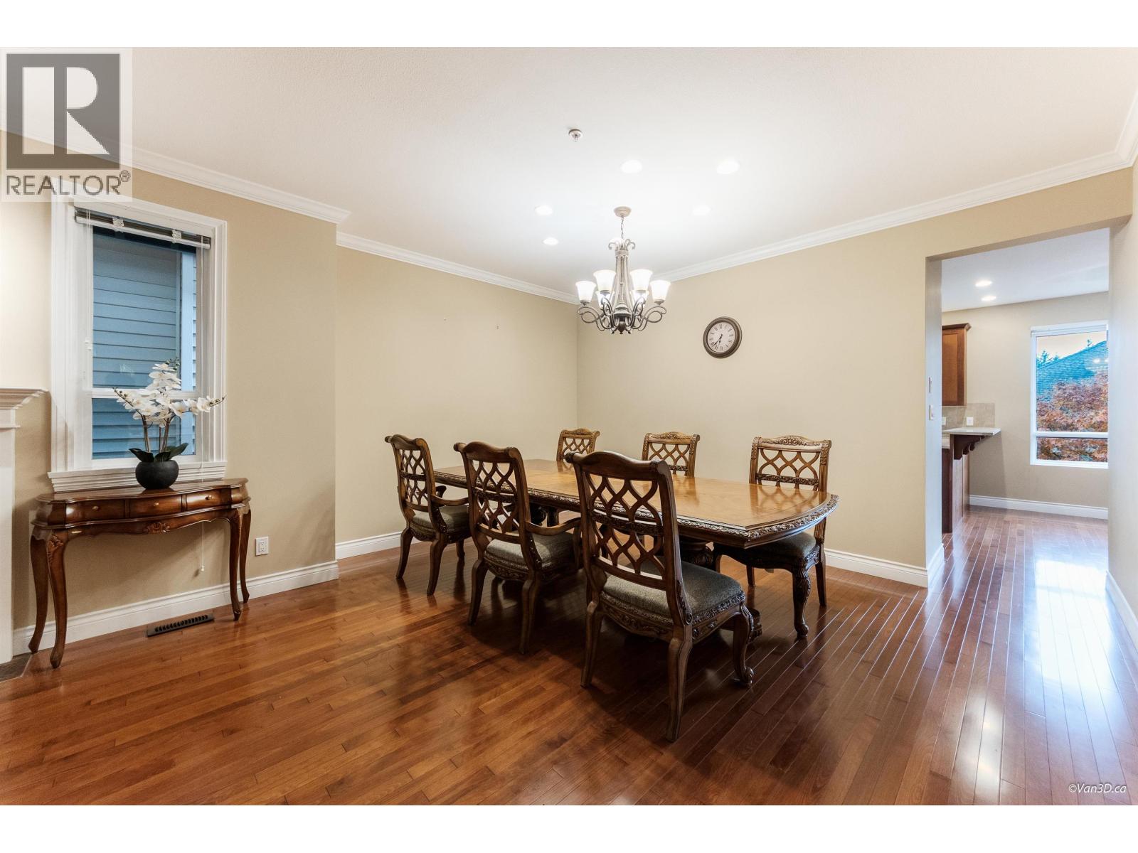 26 1705 PARKWAY BOULEVARD, Coquitlam