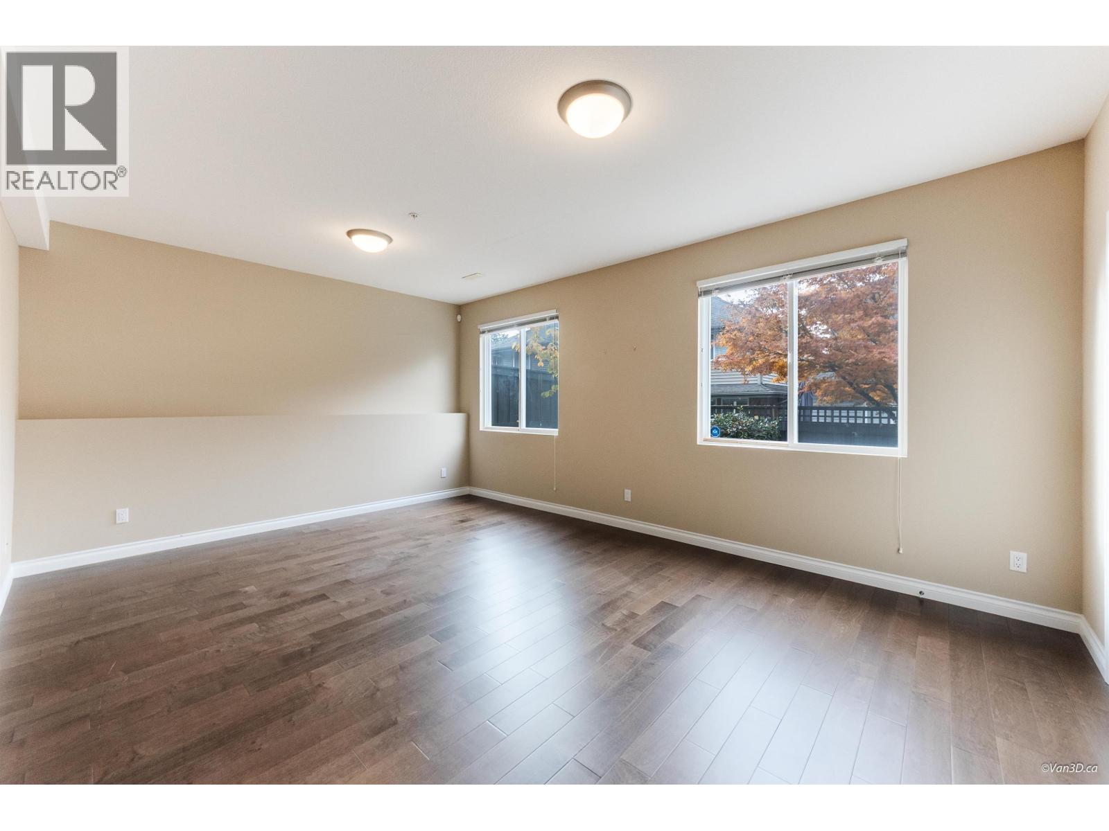 26 1705 PARKWAY BOULEVARD, Coquitlam