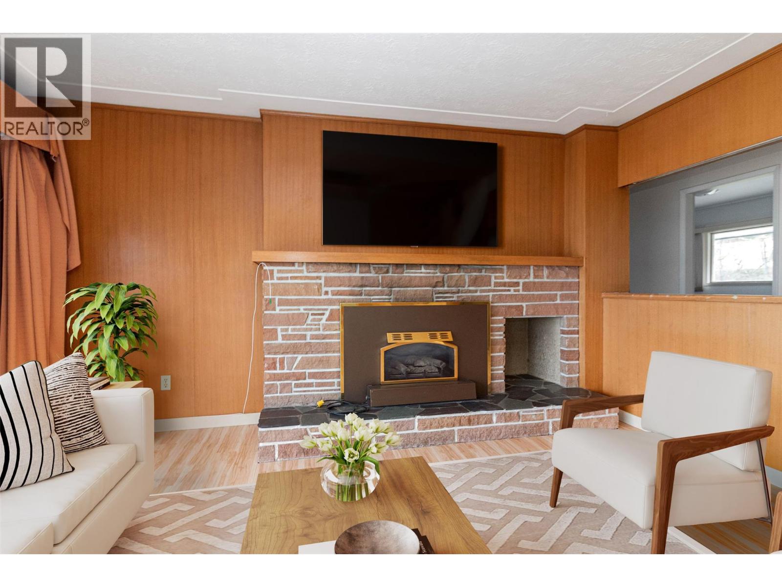  4829 Lakeshore Road, Kelowna