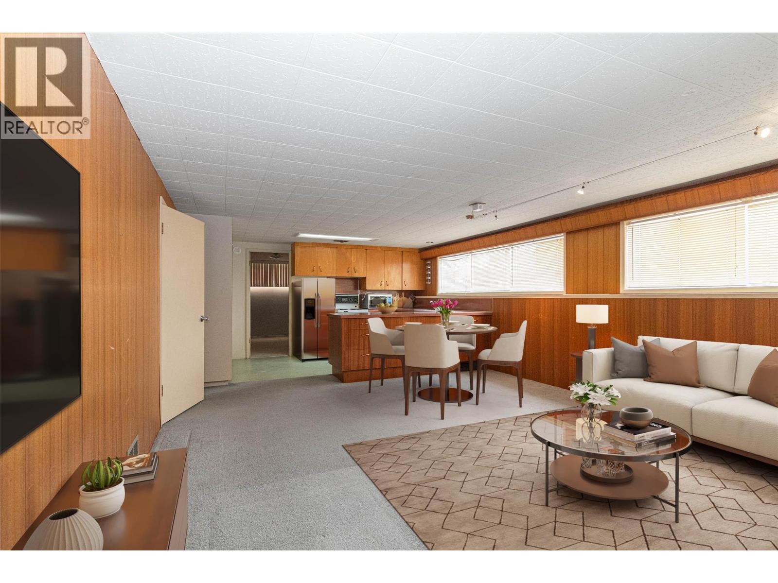  4829 Lakeshore Road, Kelowna