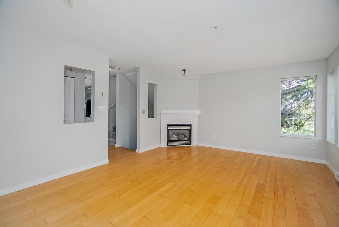 54 20760 DUNCAN WAY, Langley