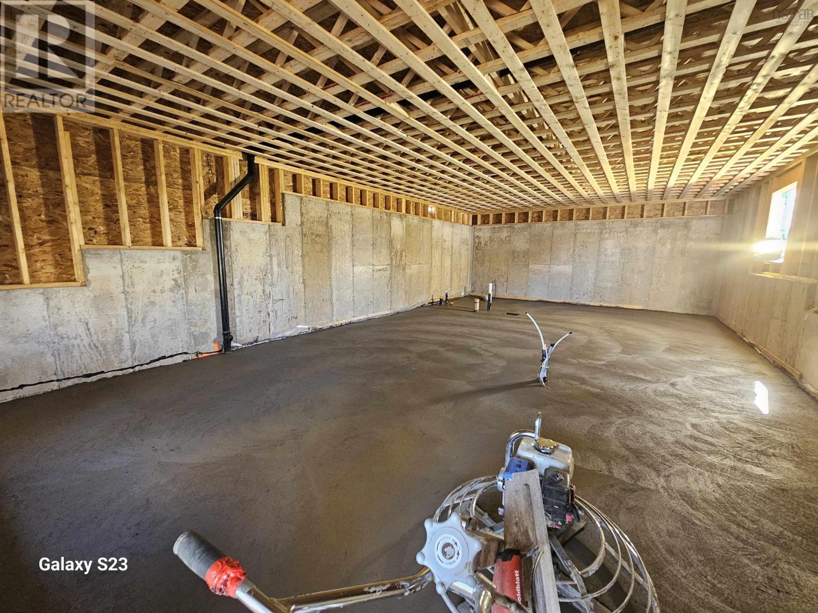 Property 24 of 29 of 208E Burgess Crescent