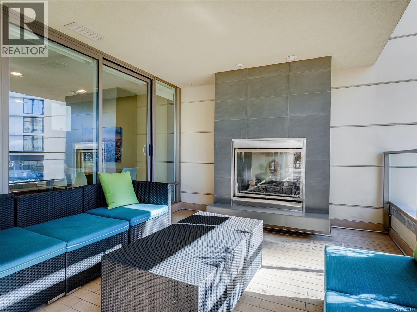 #403 708 Burdett Ave - 20
