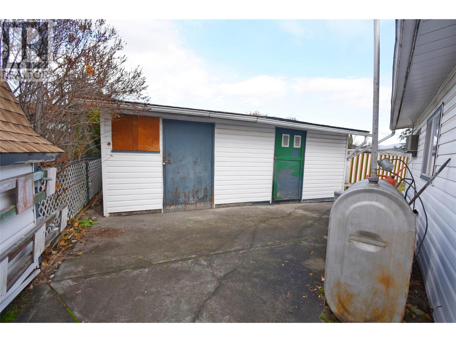  6215 Quail Road, Vernon