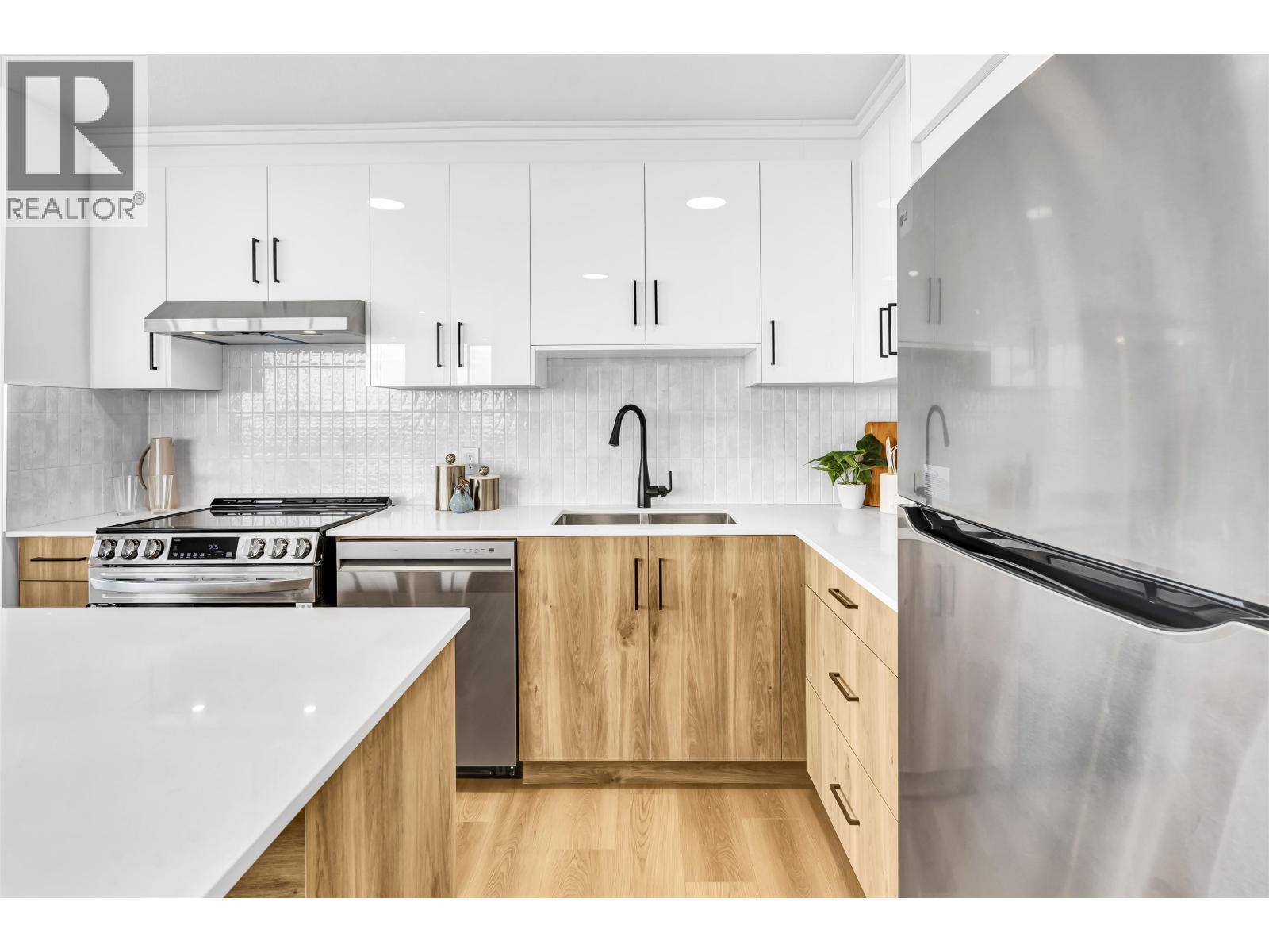 2003 6540 BURLINGTON Avenue - photo 2