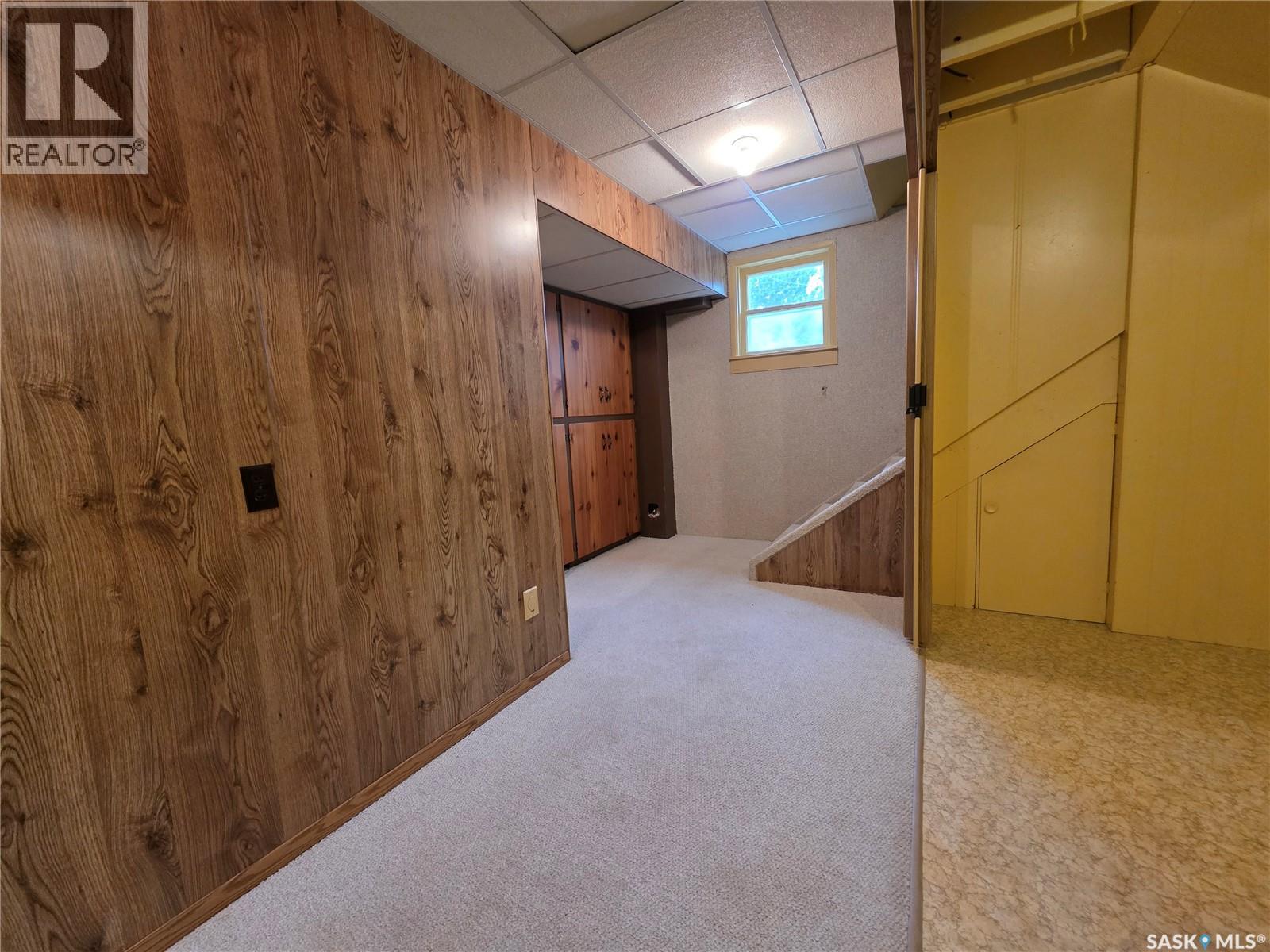 Single Family House Bungalow for Sale in  Winnie STREET Swift Current 