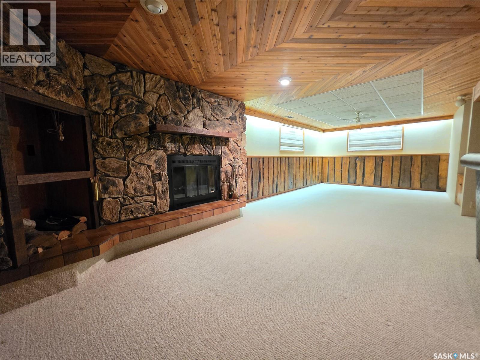 Single Family House Bungalow for Sale in  Winnie STREET Swift Current 