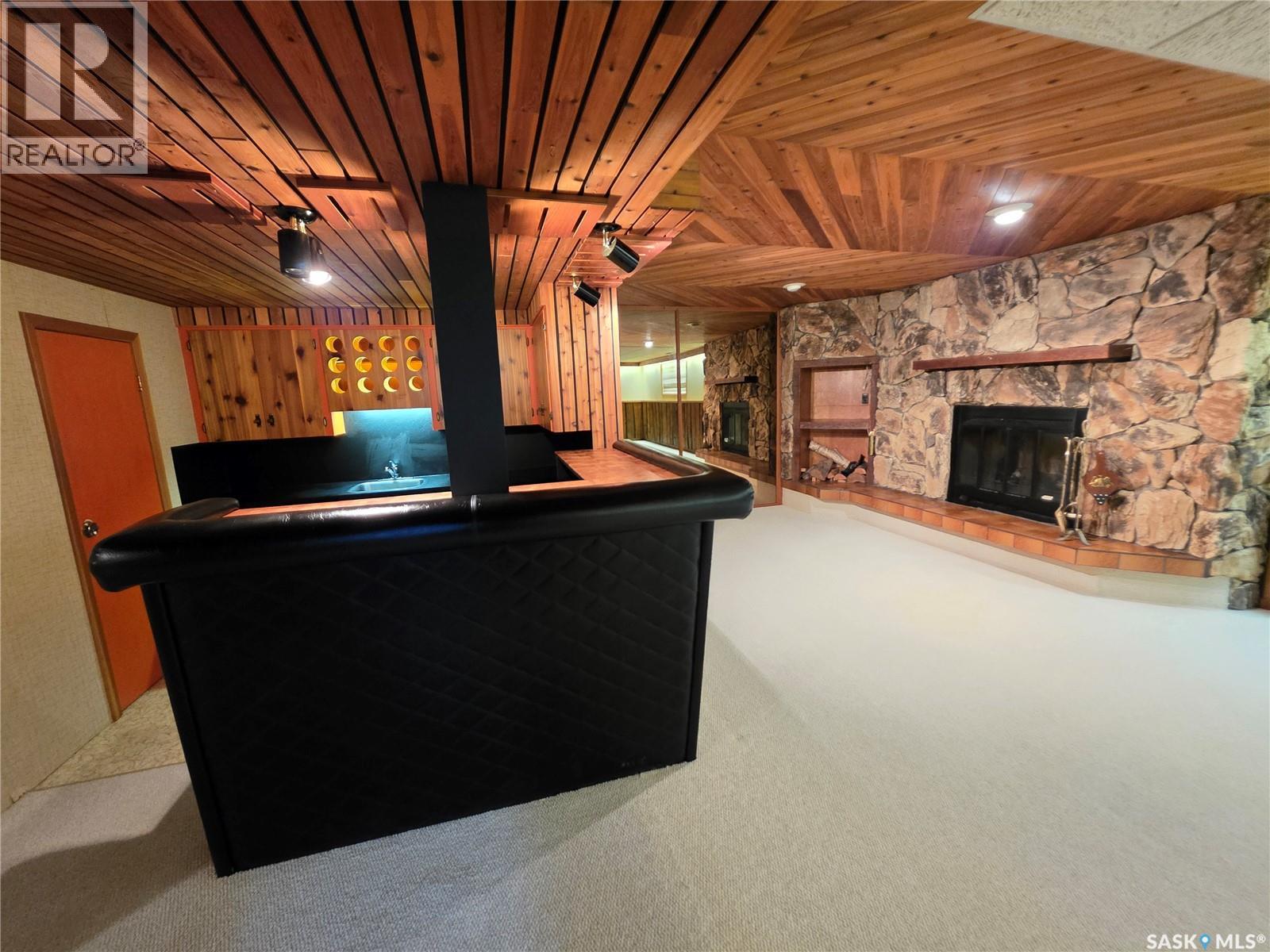 Single Family House Bungalow for Sale in  Winnie STREET Swift Current 