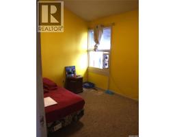Family room - 340 Eastview Street, Burstall, SK S0N0H0 Photo 10