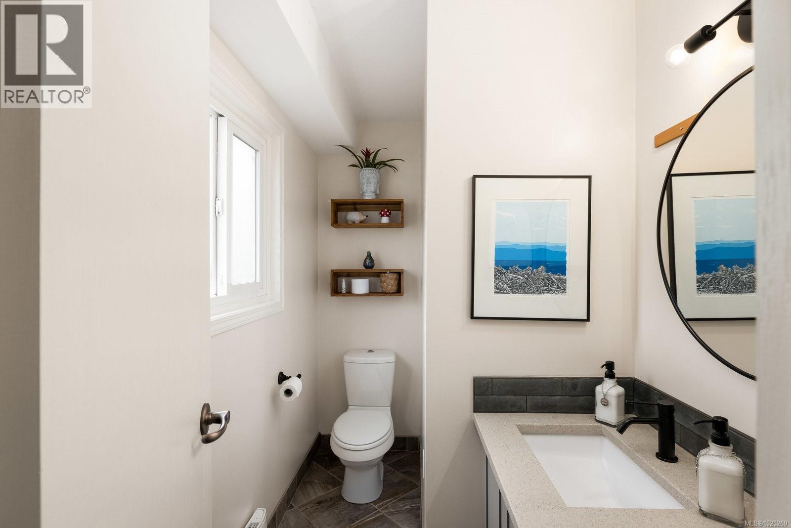  3955 Nelthorpe Street, Saanich