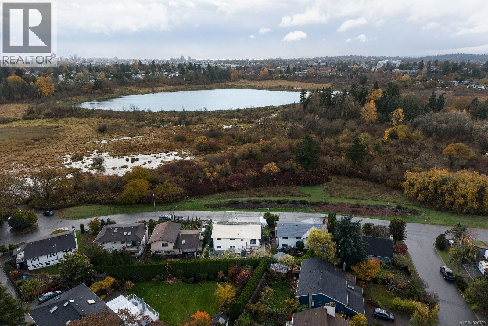  3955 Nelthorpe Street, Saanich