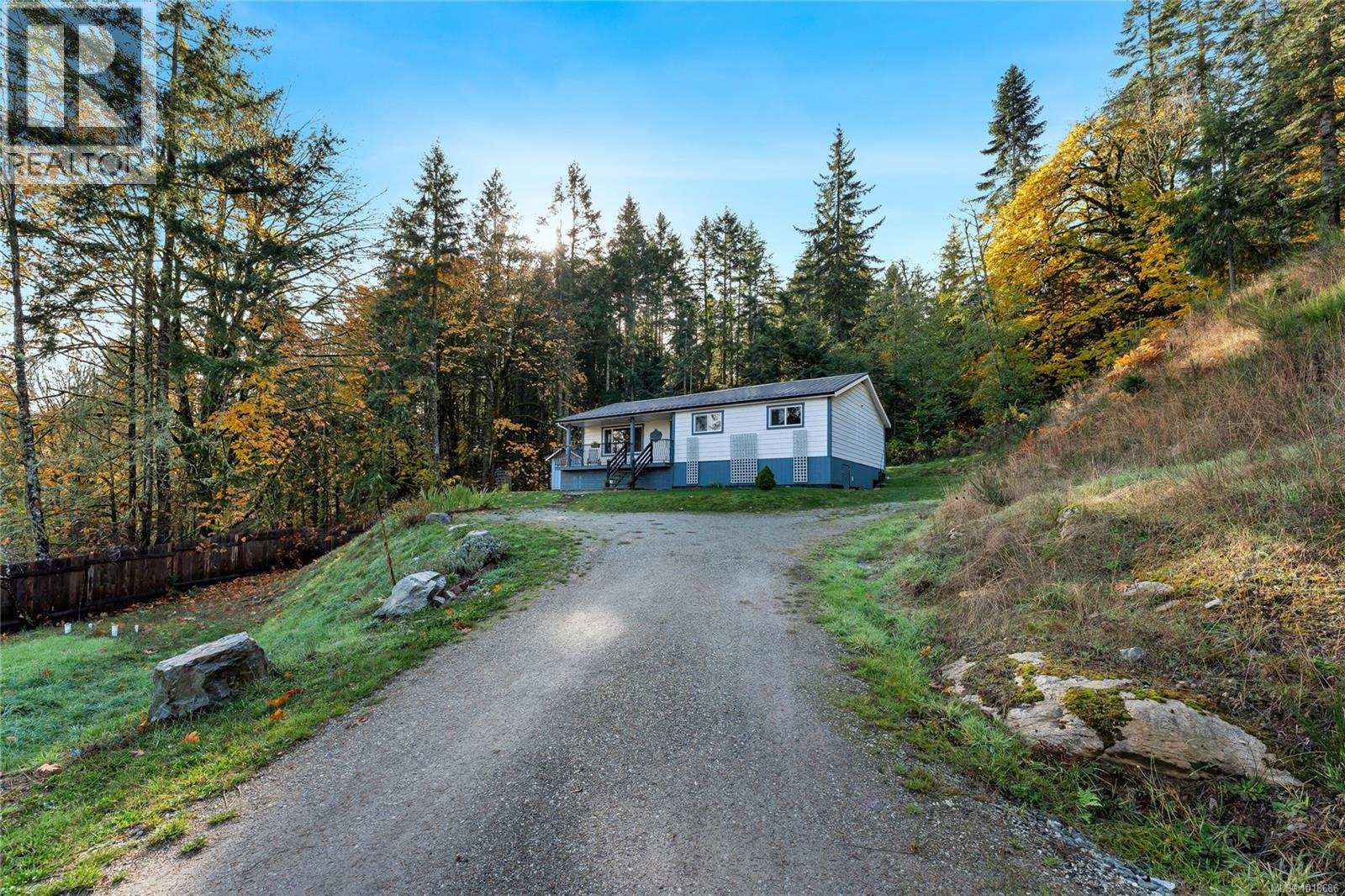  241 Aust Way, Salt Spring