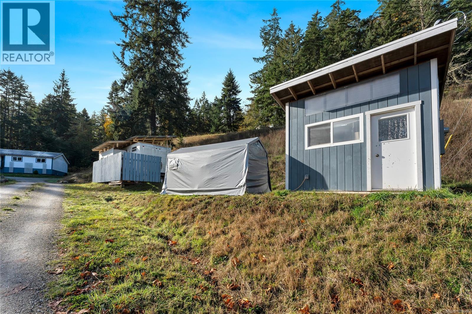  241 Aust Way, Salt Spring