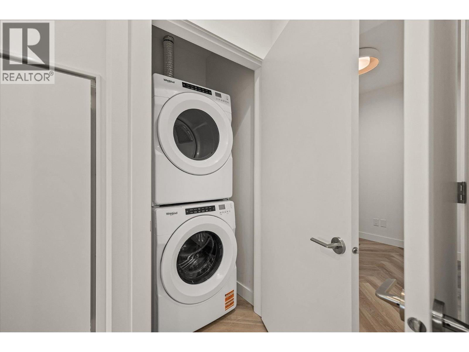 601 3340 Lakeshore Road, Kelowna