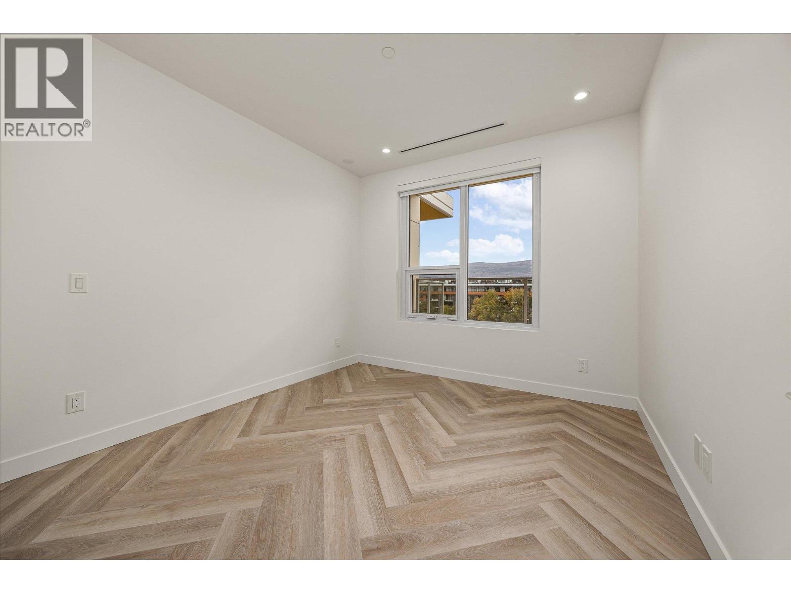 601 3340 Lakeshore Road, Kelowna