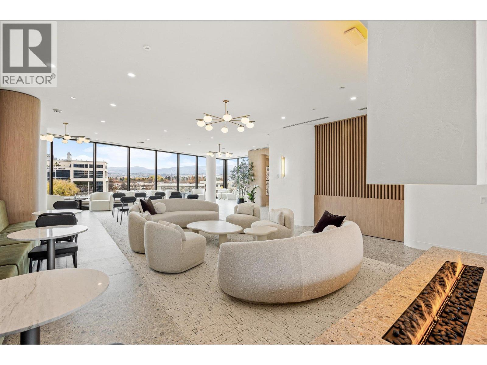 601 3340 Lakeshore Road, Kelowna