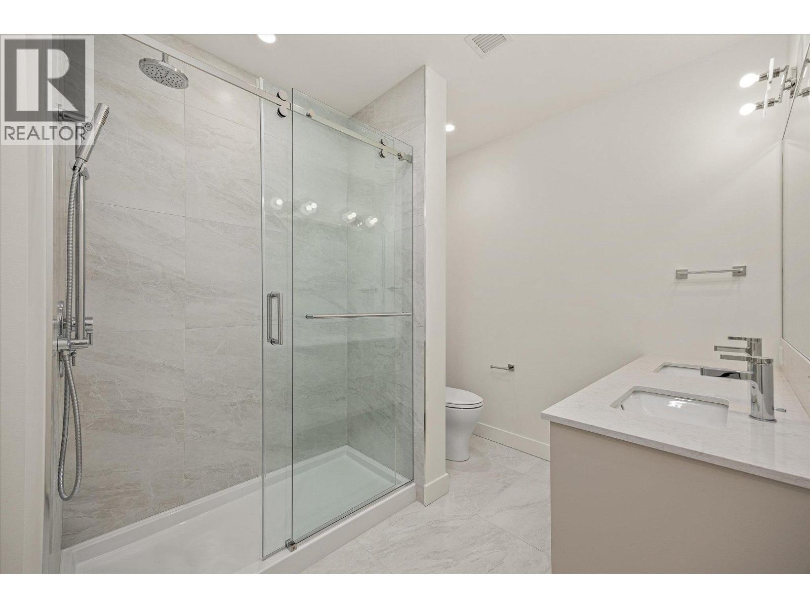 601 3340 Lakeshore Road, Kelowna