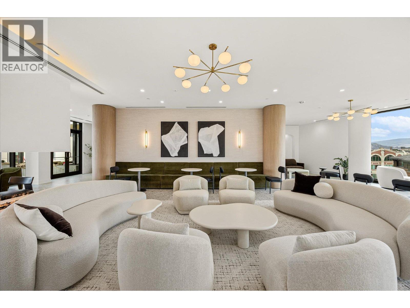 601 3340 Lakeshore Road, Kelowna