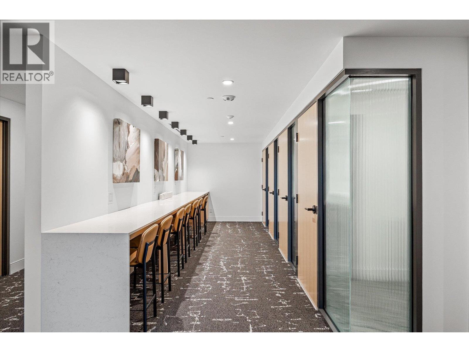 601 3340 Lakeshore Road, Kelowna