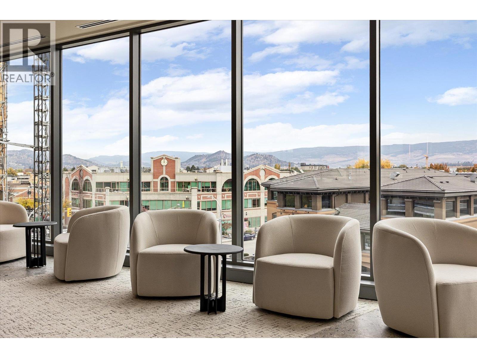 601 3340 Lakeshore Road, Kelowna