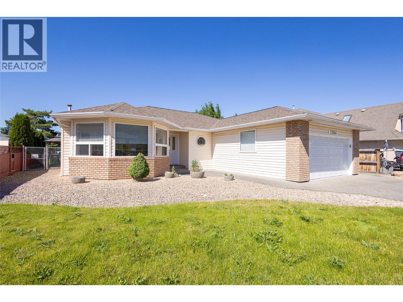 2304 Bradley Drive, Armstrong