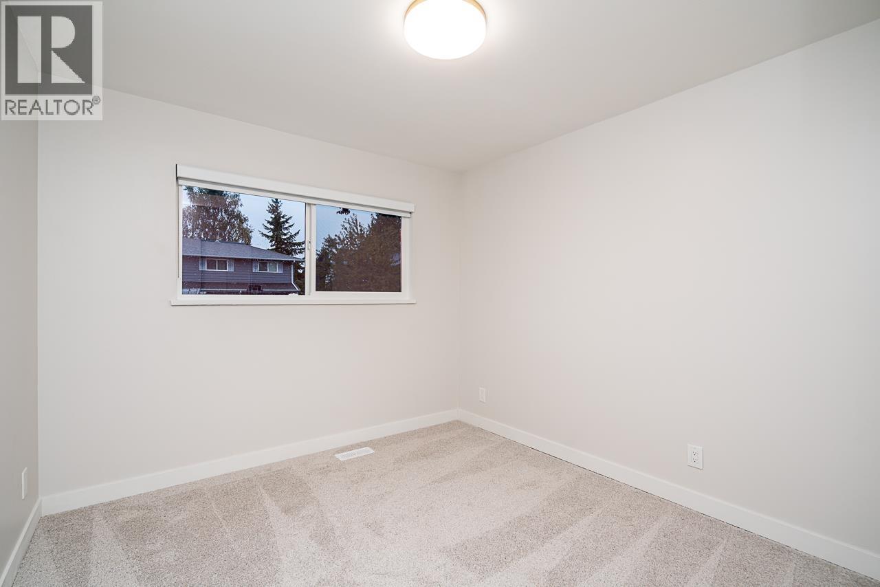 5458 CHESTNUT Crescent, Delta