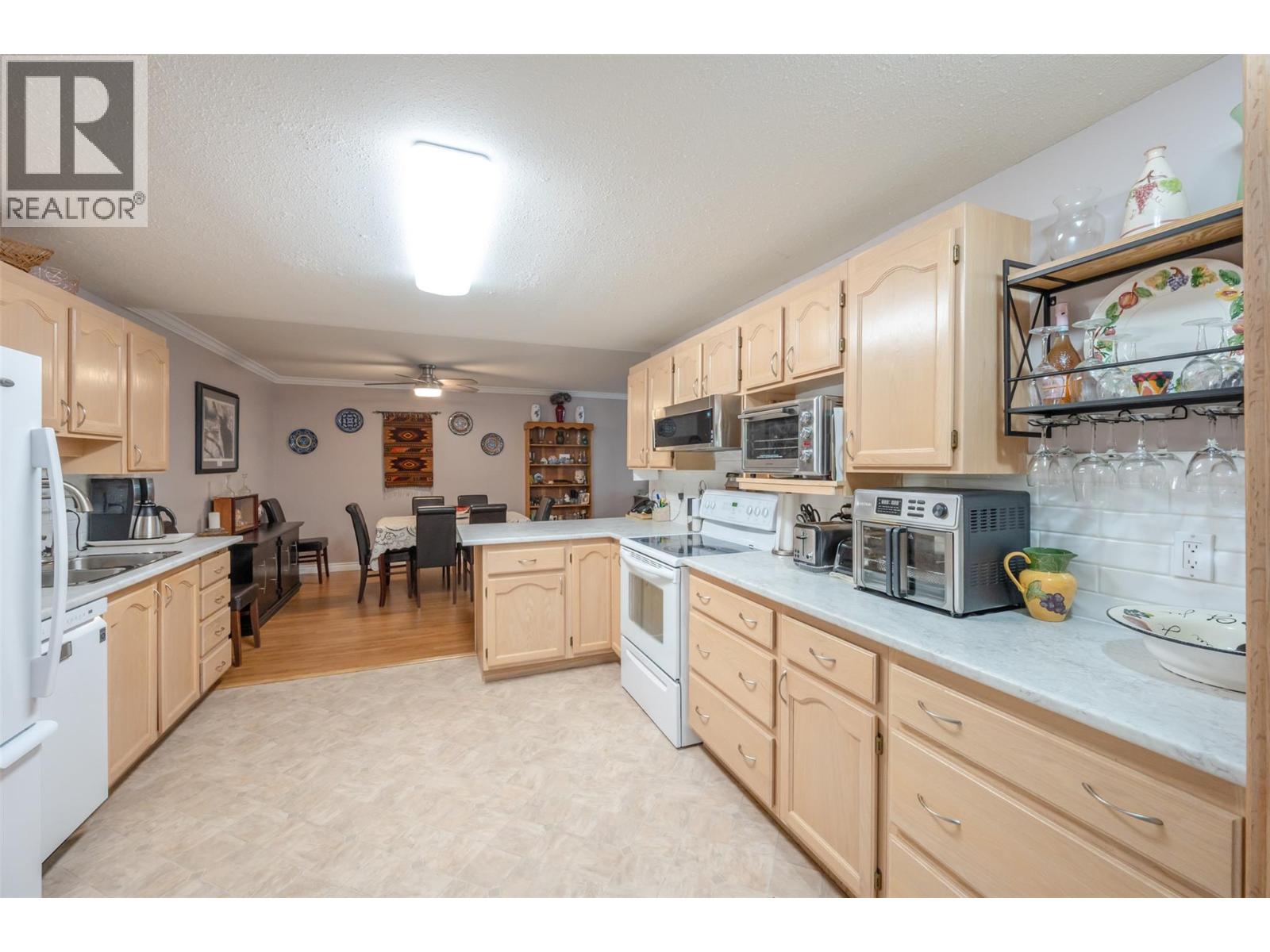 203 2477 Ingram Road, West Kelowna