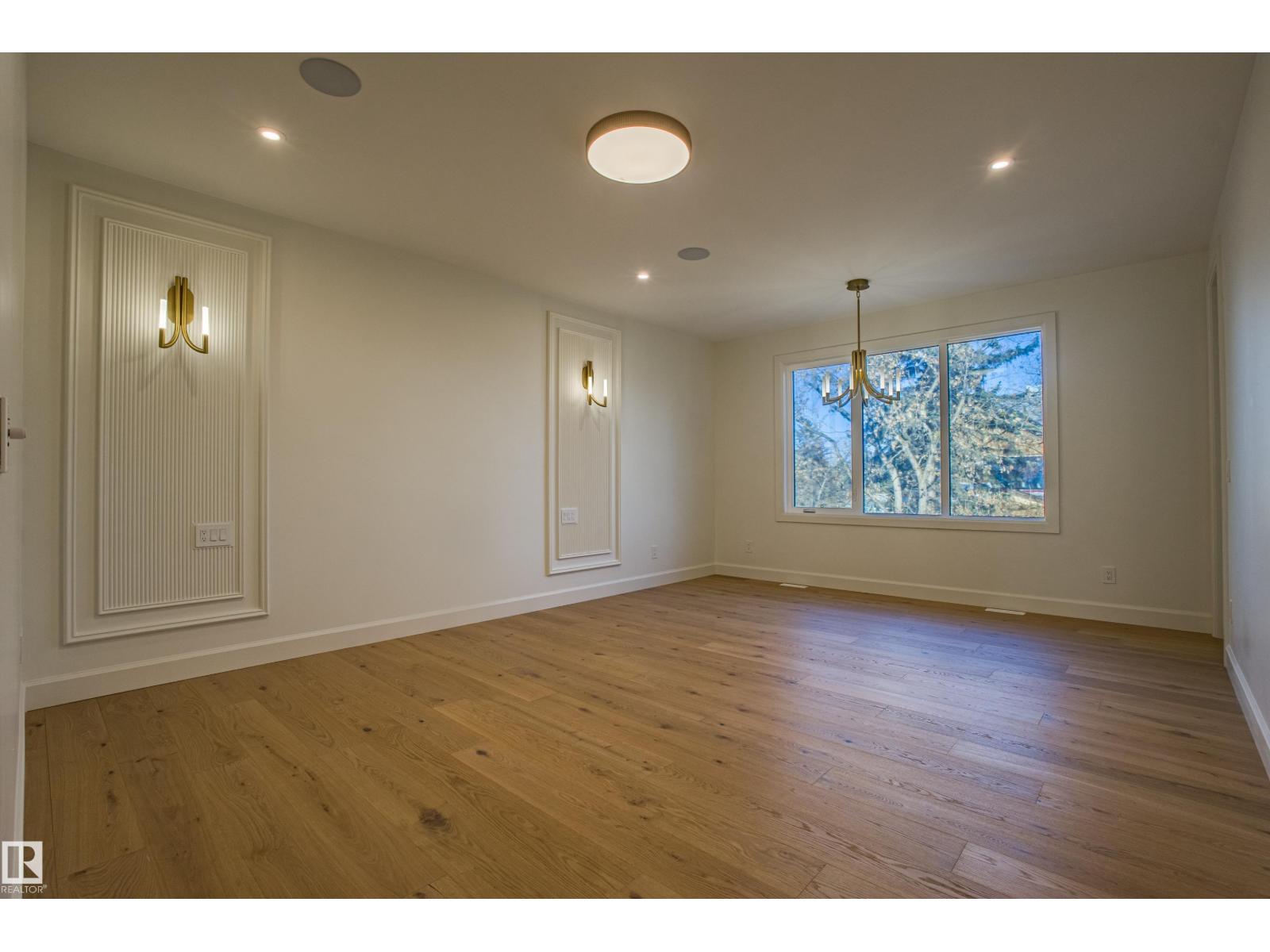 12304 39 AV NW, Edmonton