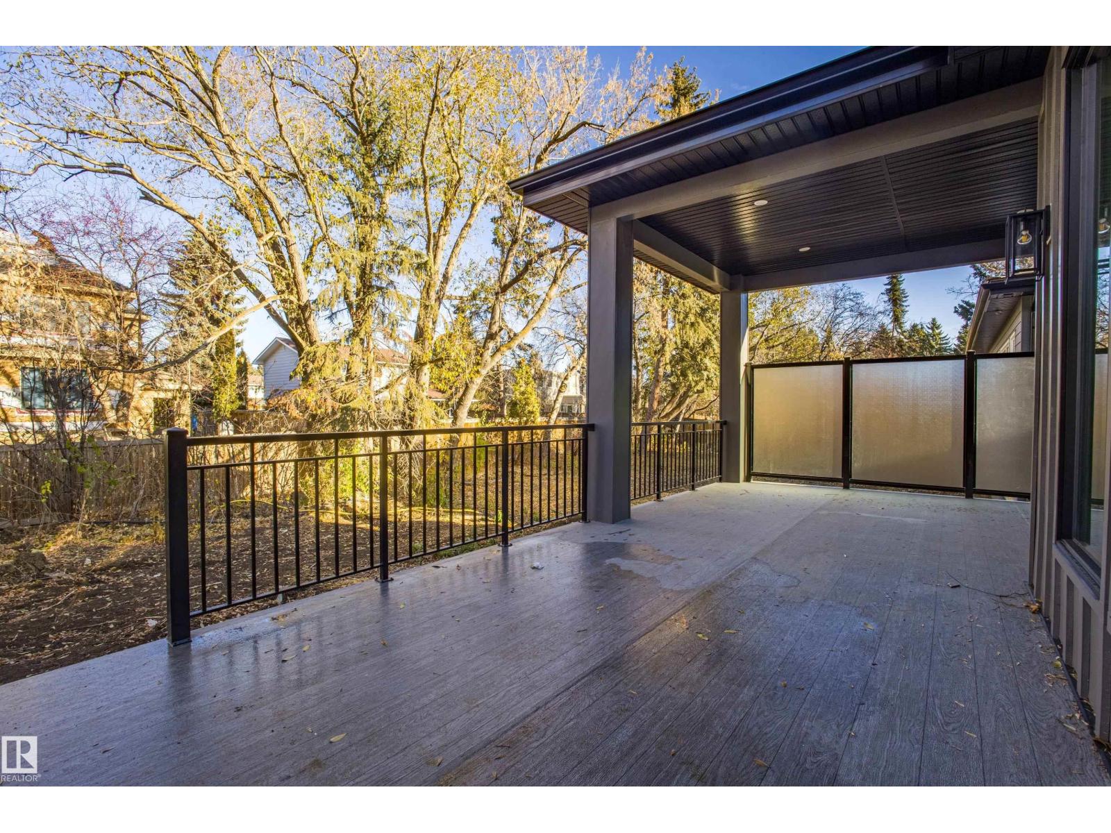 12304 39 AV NW, Edmonton