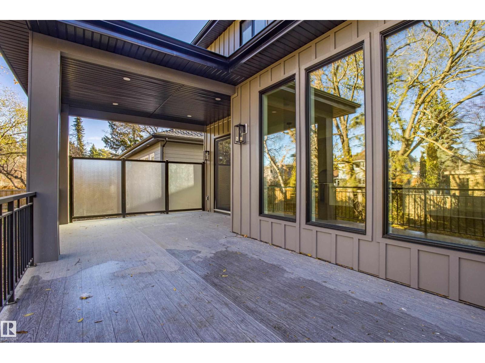 12304 39 AV NW, Edmonton