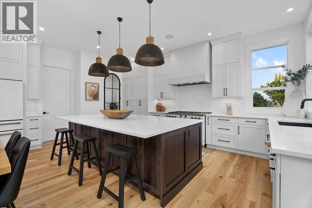  7236 L & A Road, Vernon