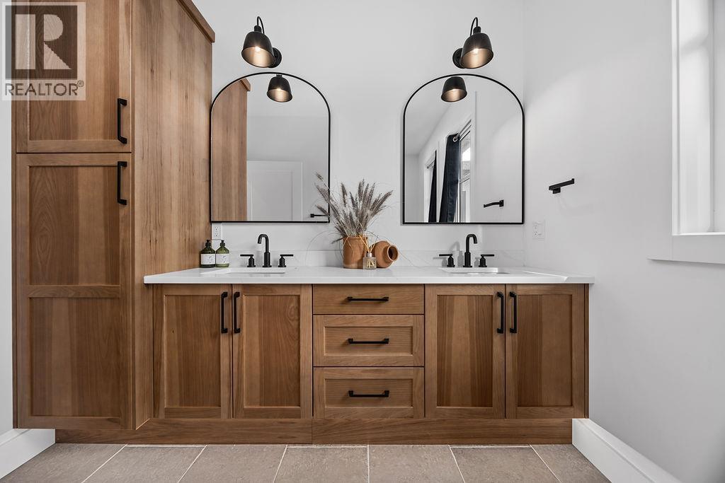  7236 L & A Road, Vernon