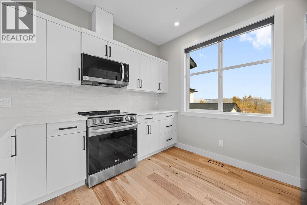  7236 L & A Road, Vernon