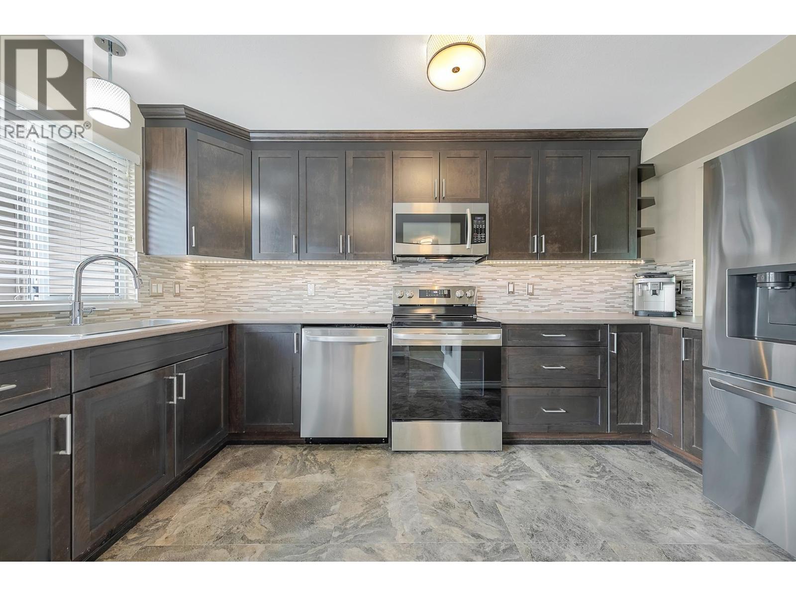 61 2450 LOBB AVENUE, Port Coquitlam